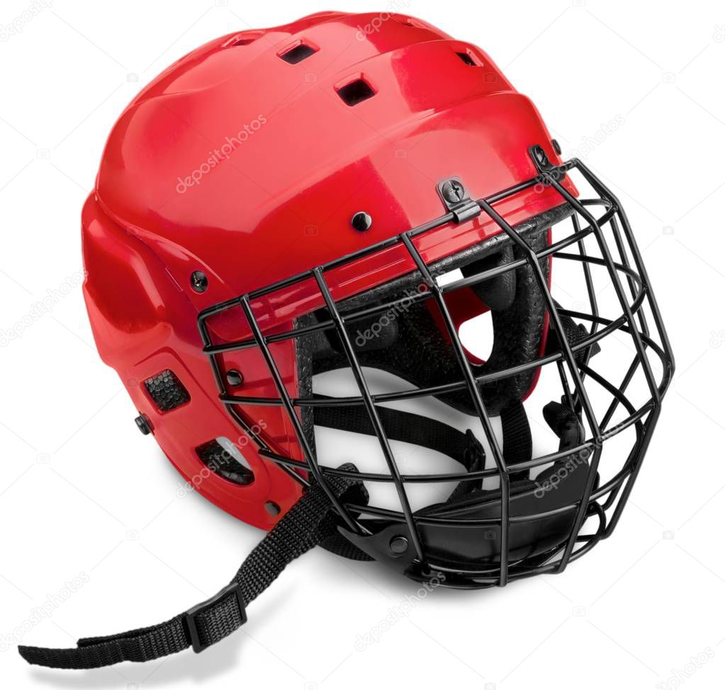 Protective sports helmet