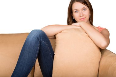 güzel bir kız kanepe