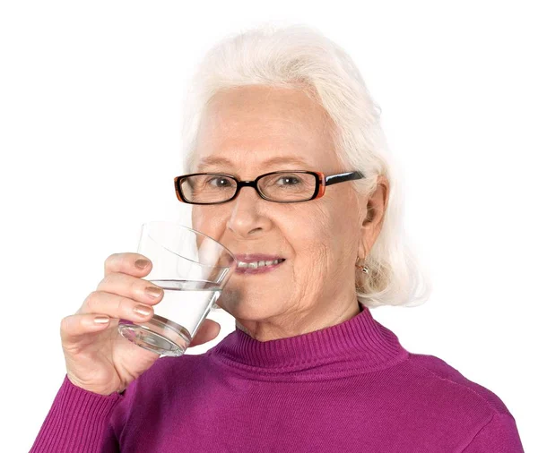 Portret Van Een Aantrekkelijke Elegante Senior Vrouw Drinkt Water — Stockfoto