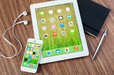  iPhone ve Apple ipad