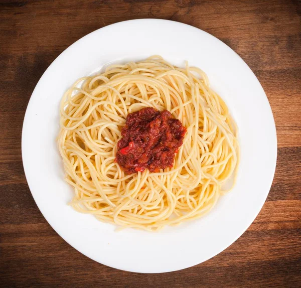Итальянская паста с помидорами — стоковое фото