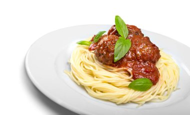 Spagetti makarna domates ile