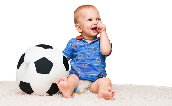 Cute Boy Bermain Dengan Bola Terisolasi Pada Latar Belakang Putih — Stok Foto