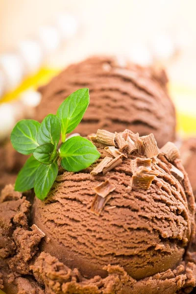 Delicioso helado de chocolate — Foto de Stock