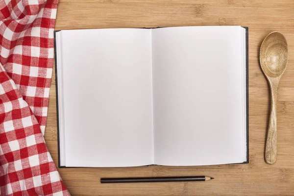 Cuaderno vacío para recetas —  Fotos de Stock