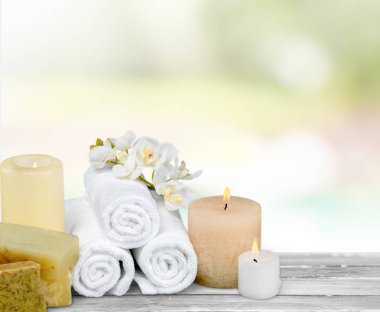 Spa konseptiyle mumlar