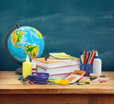 Okul Kırtasiye kompozisyon 