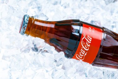 Coca Cola izole edilebilir. 