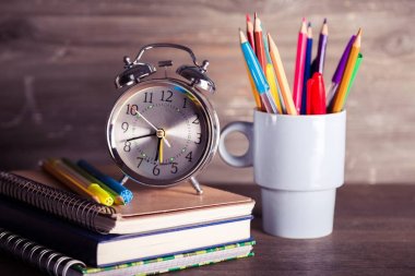 Okul Kırtasiye kompozisyon 