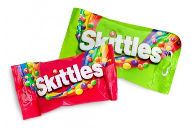  Skittles closeup şekerler 