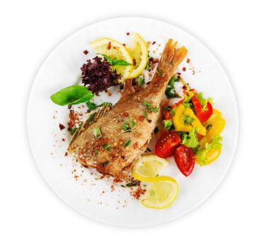 Sebzeli ızgara balık 