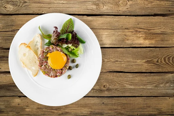 Carne Sabrosa Con Hortalizas Huevo Plato Fondo — Foto de Stock