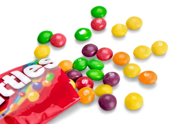 Primer plano de caramelos Skittles — Foto de Stock