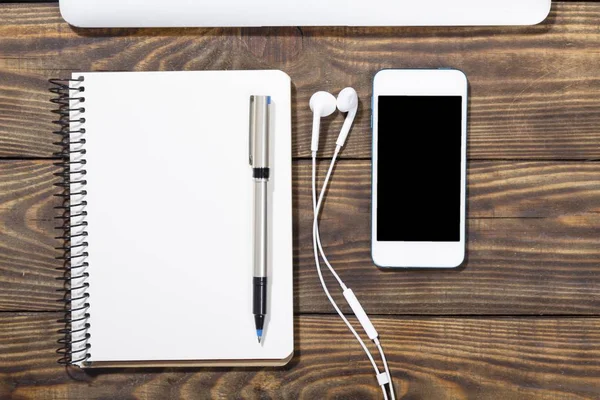 Boş ekranlı dizüstü bilgisayar