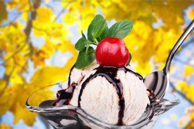 Çikolatalı dondurma cam, yakından görmek 