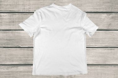 Beyaz t-shirt Üstten Görünüm