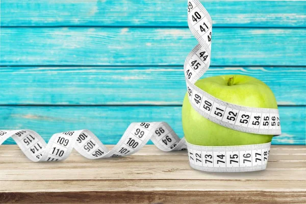 Green Apple Measuring Tape Isolated — Stock Photo, Image