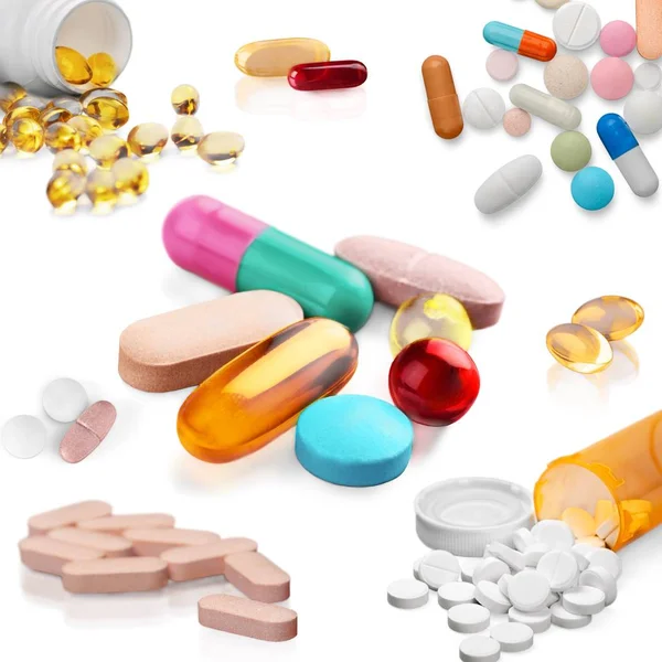 Un montón de pastillas diferentes — Foto de Stock