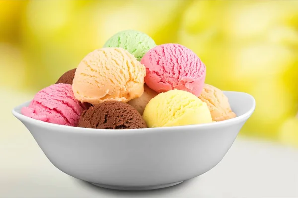 Ice cream scoops — Stock Photo, Image