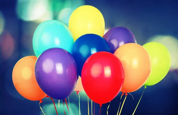 Bando Balões Coloridos Isolados Fundo — Fotografia de Stock