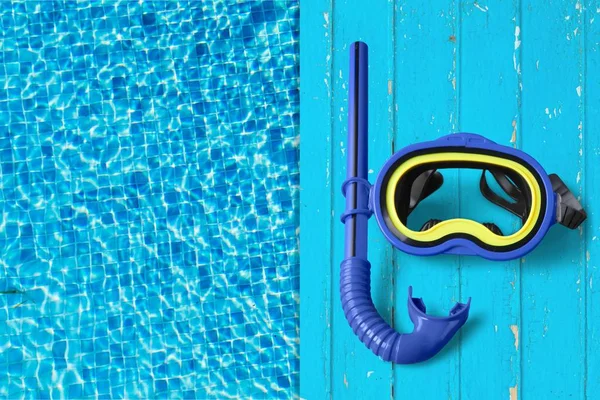 Snorkel and diving mask — Stock Photo, Image