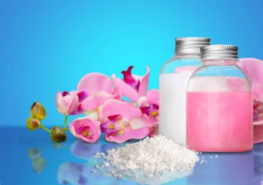 Mavi arka plan güzel spa kompozisyonu