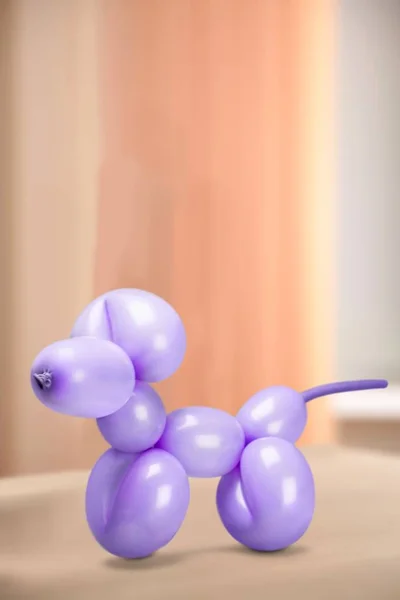 Roze ballon in de vorm van de hond — Stockfoto