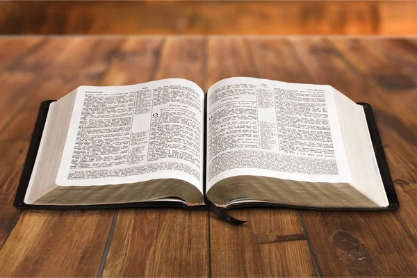 Szent Biblia könyv — Stock Fotó