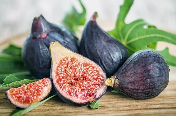 Tasty figs  fruits — Stock Photo, Image