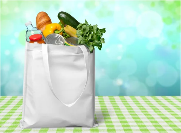 Shopping bag con prodotti alimentari — Foto Stock