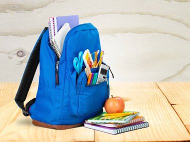 okul sırt çantası ile Kırtasiye