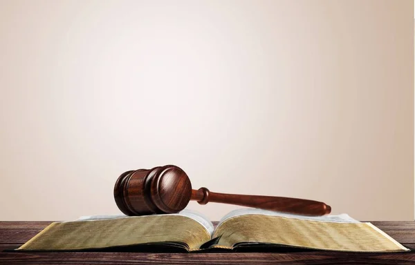 Book and wooden gavel — Stock Photo, Image