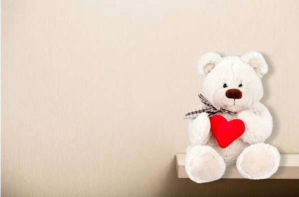 Oso de peluche con corazón — Foto de Stock