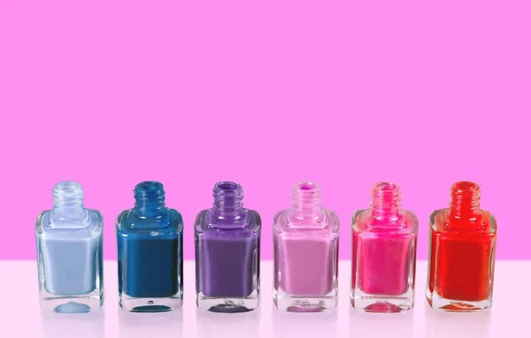 Gekleurde nagel poetsmiddelen — Stockfoto