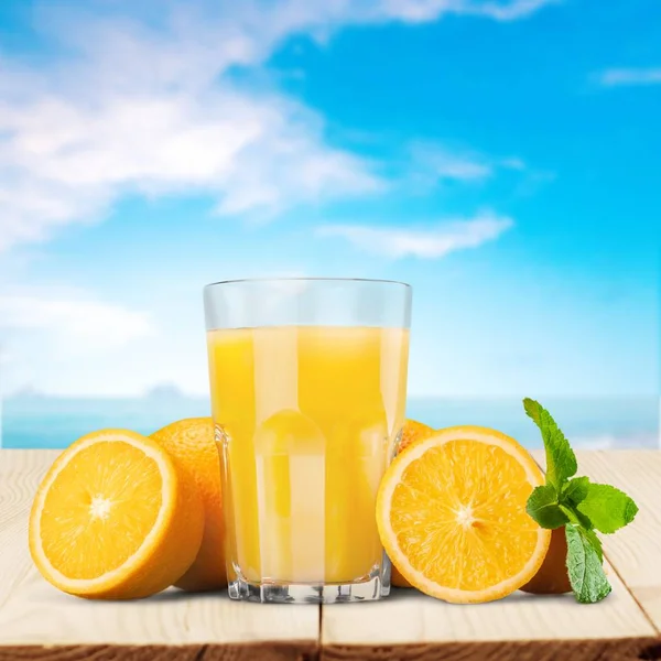 Szklanka soku pomarańczowego pyszne — Zdjęcie stockowe