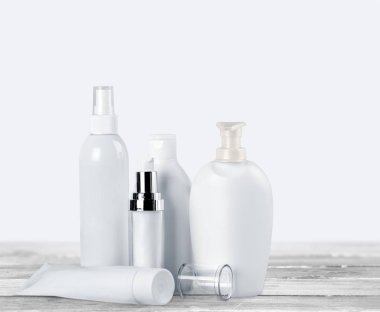 kozmetik ürün kümesi