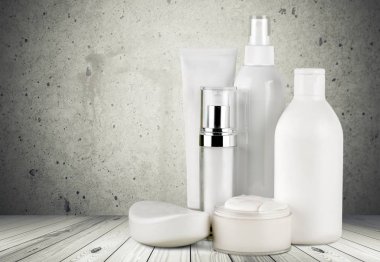 kozmetik ürün kümesi