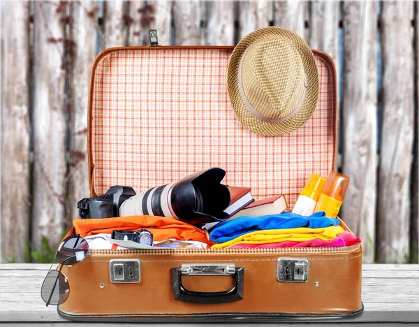 여행 개체와 복고풍 가방 — 스톡 사진