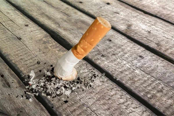 Smoked cigarette stub — Stock Photo, Image