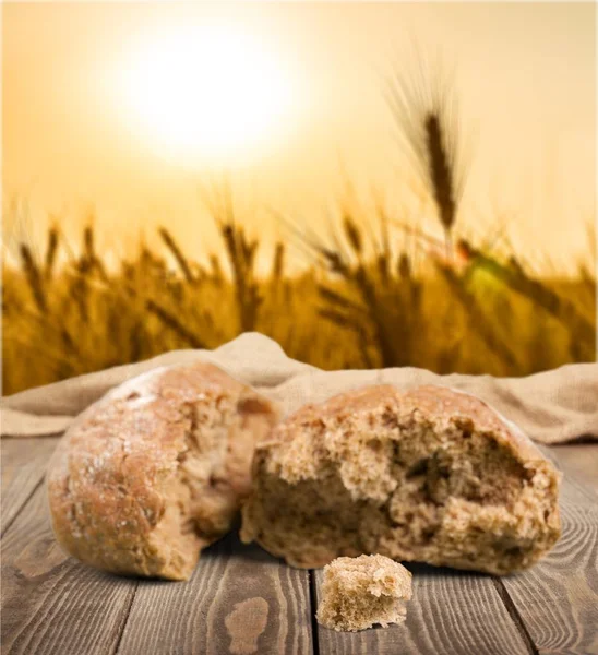 Свіжий Домашній Хліб Дерев Яному Столі — стокове фото