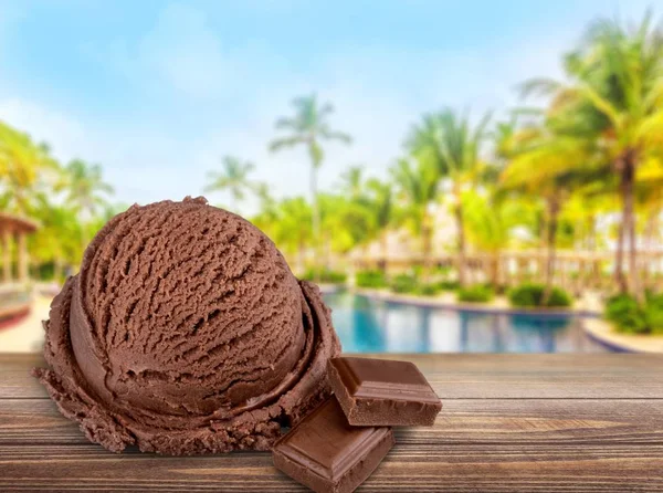 Broken Chocolate Bar Ice Cream Scoop Background — Stock Photo, Image