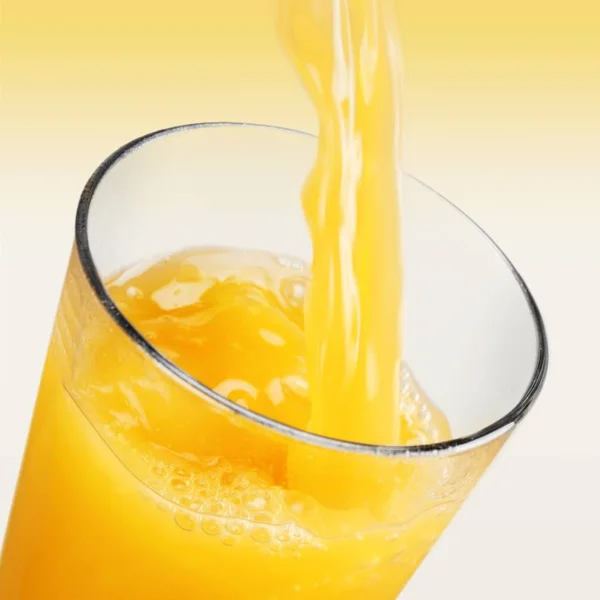 Glas leckerer Orangensaft — Stockfoto