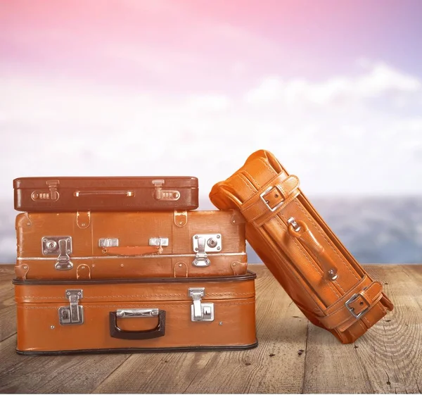 Montón de maletas viejas — Foto de Stock