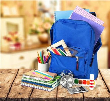 okul sırt çantası ile Kırtasiye