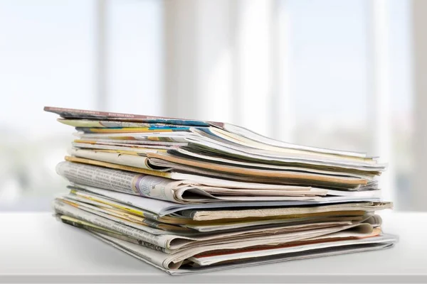 Pile Printed Newspapers Light Background — Stock Photo, Image