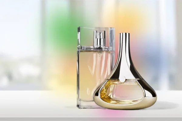 Frascos aromáticos de perfume — Foto de Stock