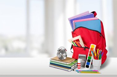 okul sırt çantası ile Kırtasiye