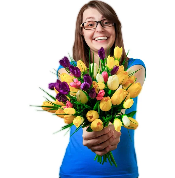 Förvånad Ung Kvinna Glas Med Blommor Isolerad Vit Bakgrund — Stockfoto