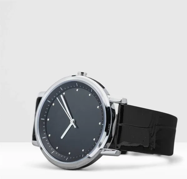 Mechaniczny zegarek dla mężczyzn — Zdjęcie stockowe