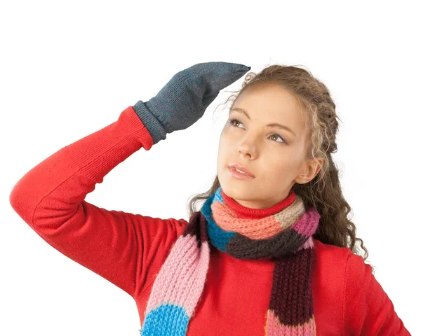 Mladá žena v zimním oblečení — Stock fotografie